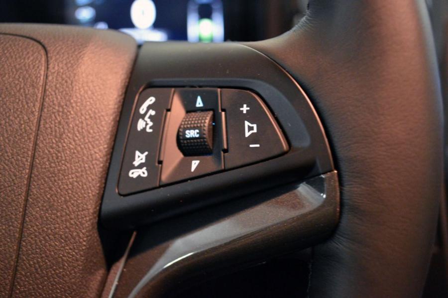  Chevrolet Volt 2013 года  (фото 15 из 82)